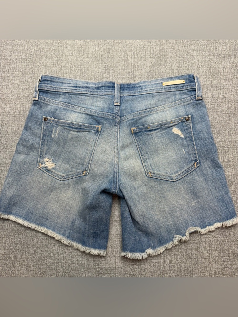 Anthropologie Pilcro & the Letterpress Distressed Denim Shorts Size 24 - Picture 5 of 12